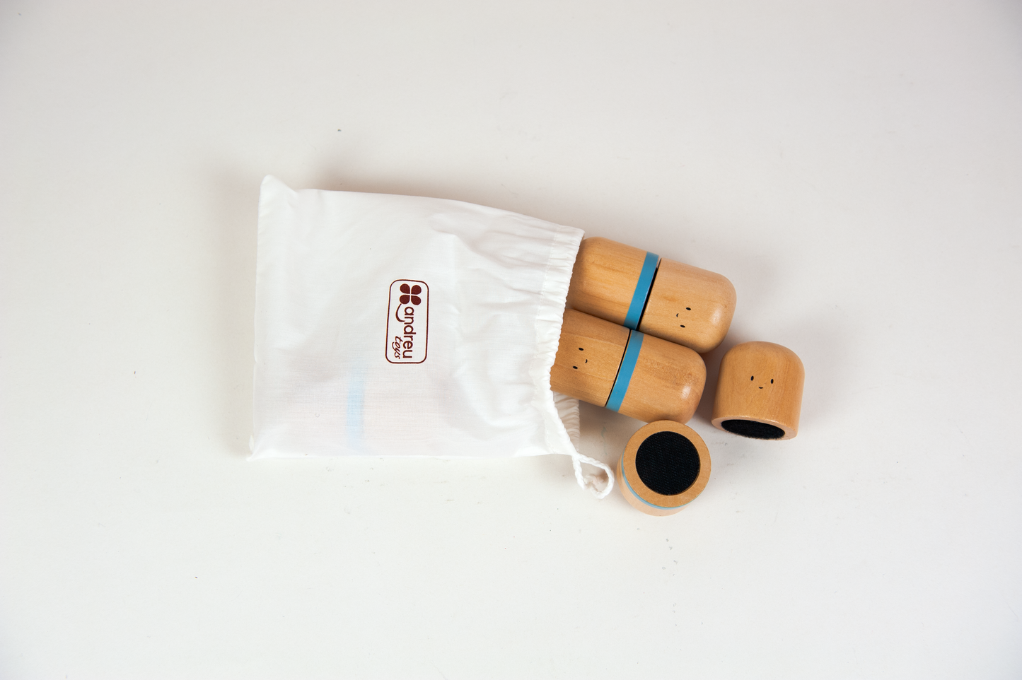 SOUND ANIMALS / Animales sonoros / Figuritas de madera sonoras / Material didáctico con sonidos / Juego de emparejamiento