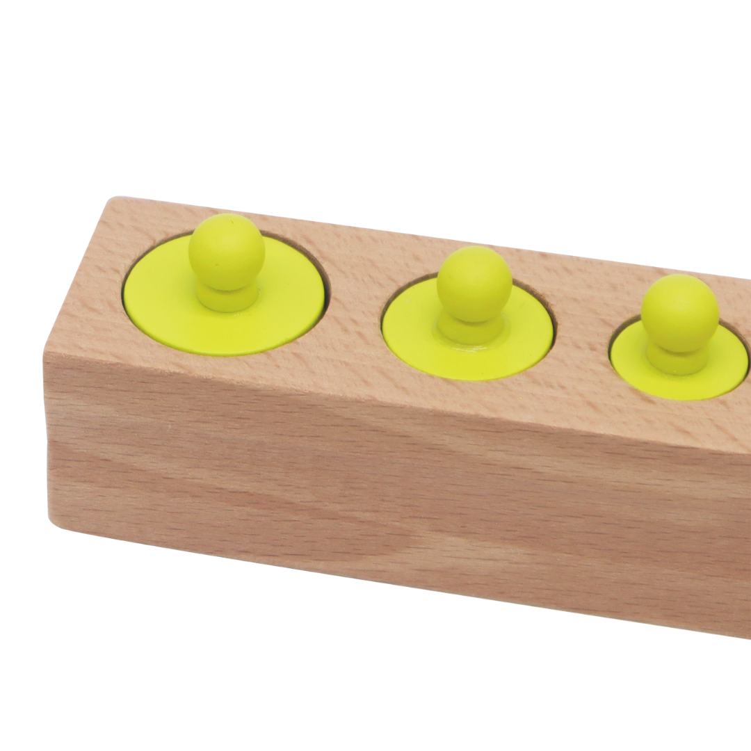 VOLUMETRIC WOODEN CYLINDERS / Juego de cilindros de madera / Juego de clasificación de tamaños
