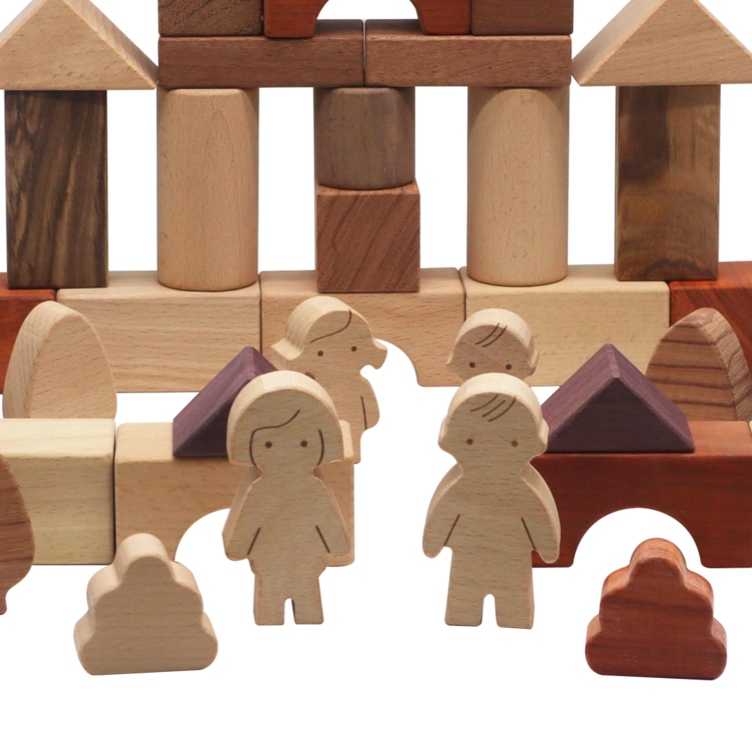 WOODEN TOWN / Pueblo de madera / Piezas de madera para construir / Juego de construcción creativa