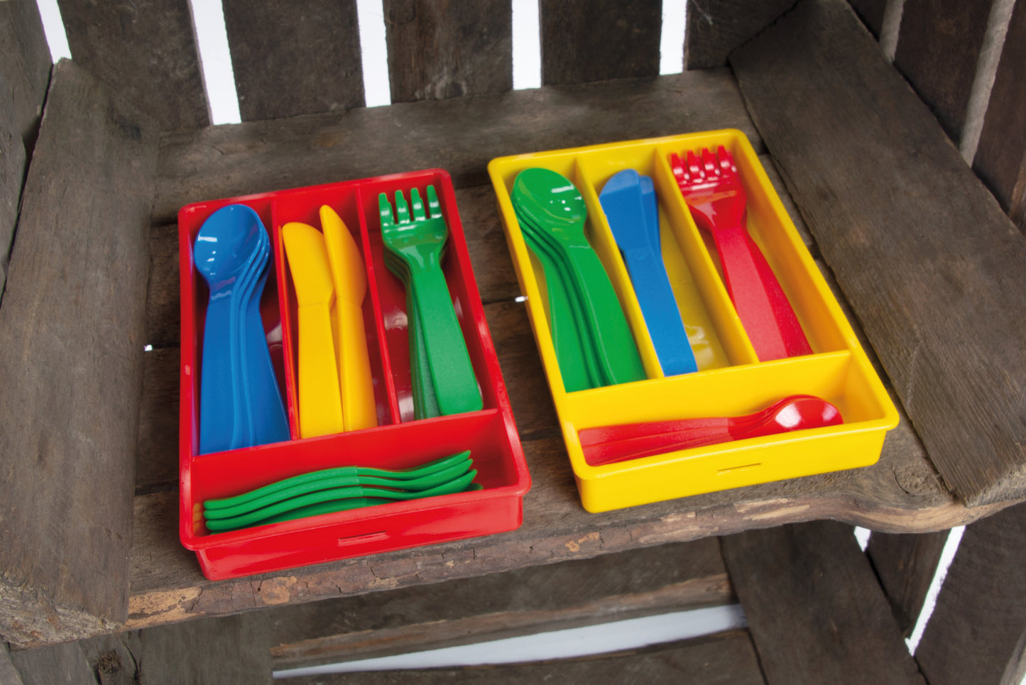 Cutlery set - 4 People / Juego de cubiertos - 4 Personas / juego cocina