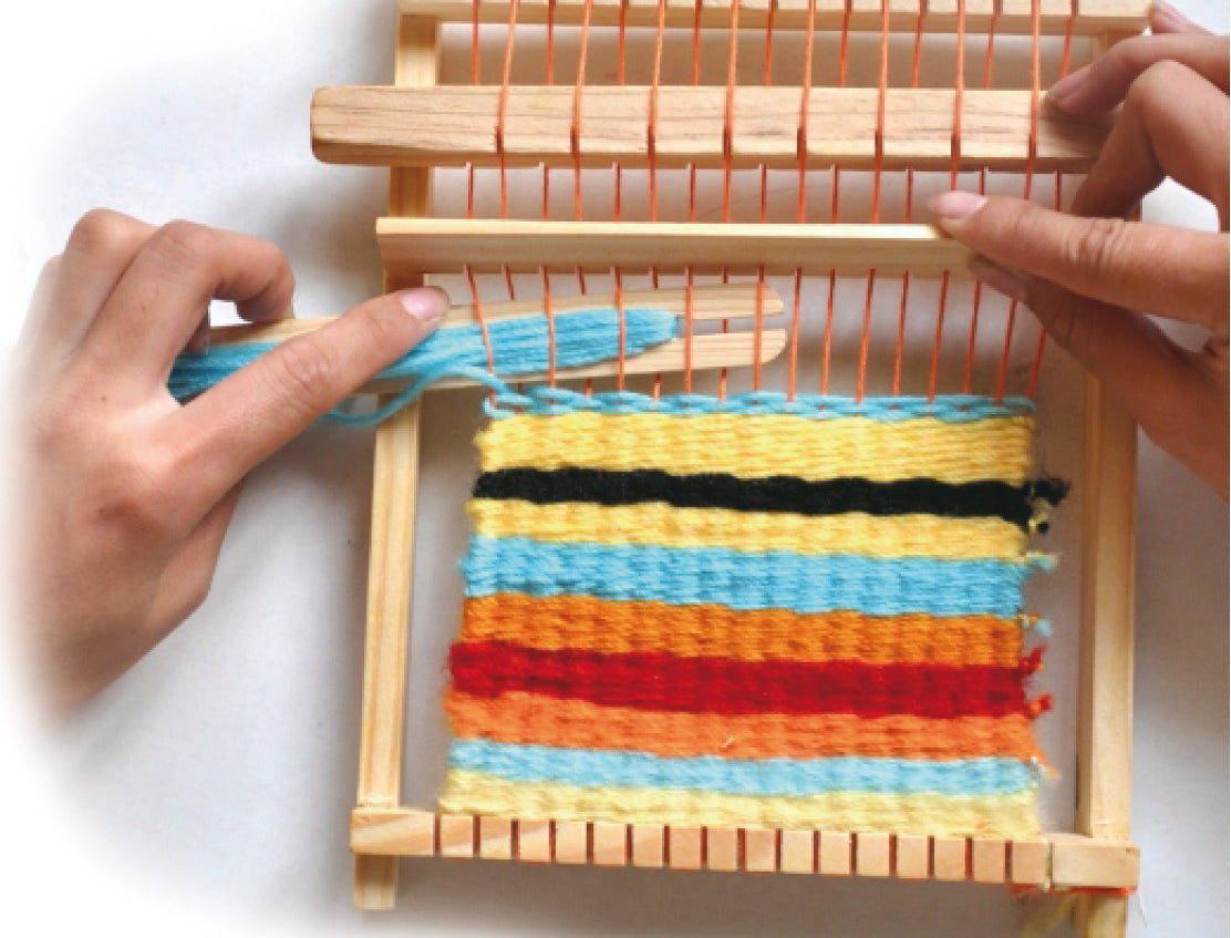 MY WEAVING LOOM / MI TELAR / manualidades / tejer