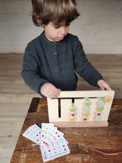 Matching Colours & Shapes / Encaja Formas i Colores de madera