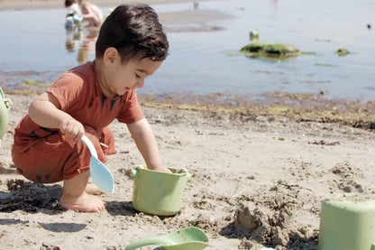 ECOLINE SAND BUCKET / playa y arena / arenero / cubo eco / caña de azúcar / cubo flexible