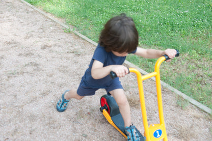 INFANT SCOOTER 3-7 AÑOS / PATINETE INFANTIL