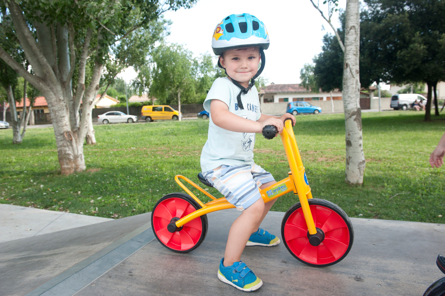 Bicicleta de Equilibrio 3-4 Años / colegios / triciclos / sin pedales