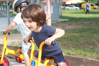 Bicicleta de Equilibrio 3-4 Años / colegios / triciclos / sin pedales