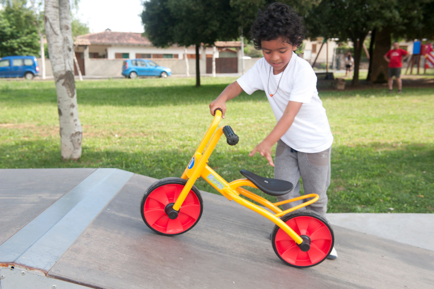 Bicicleta de Equilibrio 3-4 Años / colegios / triciclos / sin pedales