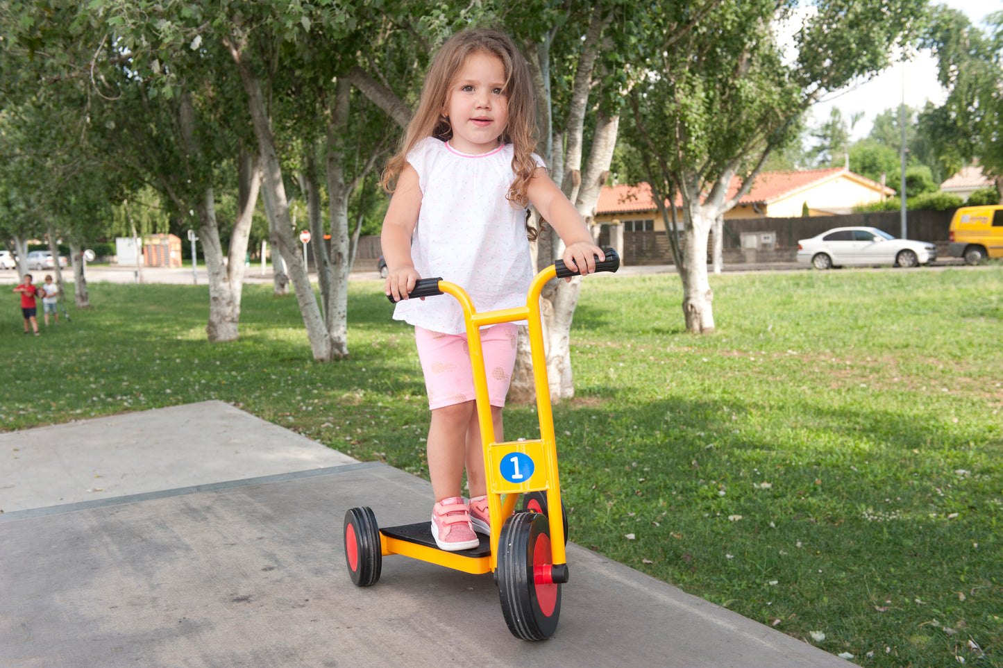 PATINETE INFANTIL 2-4 AÑOS SCOOTER / FUNNY SCOOTER 2-4 YEARS / triciclos