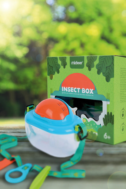 Insect Box / Caja de insectos